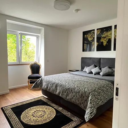 Apartment Exklusives Penthouse In !! *