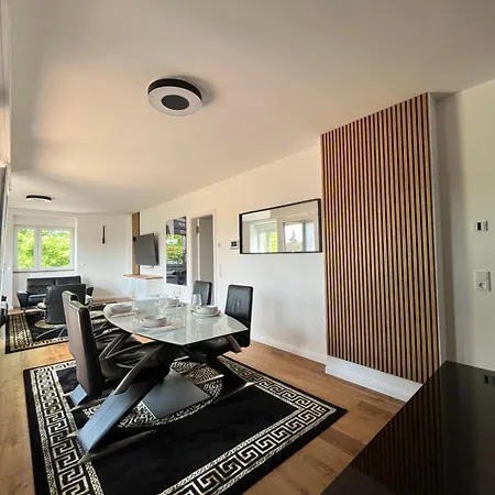 Exklusives Penthouse In !! *