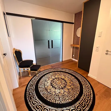 Exklusives Penthouse In !!
